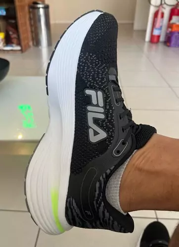 Foto de review Racer Nairobi 