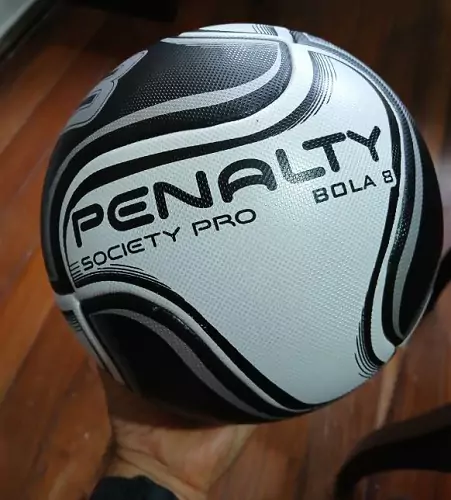 Foto de review Penalty Bola 8