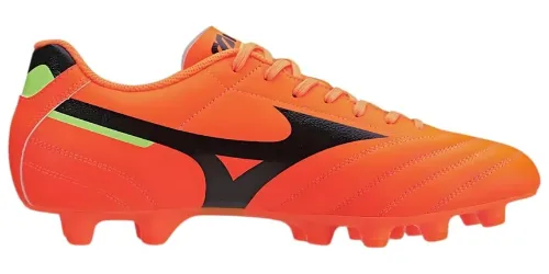 Chuteira toda laranja com logo preto